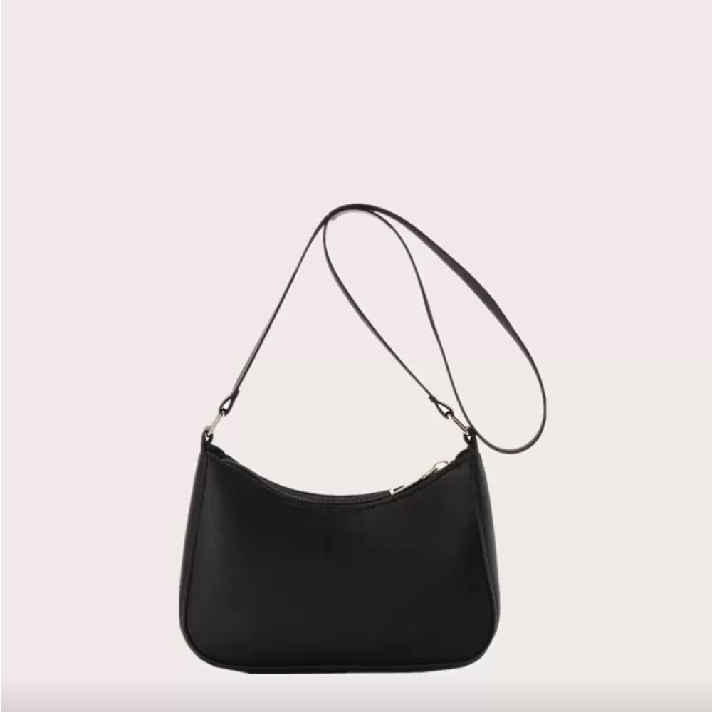 Black Simple Shoulder Bag
